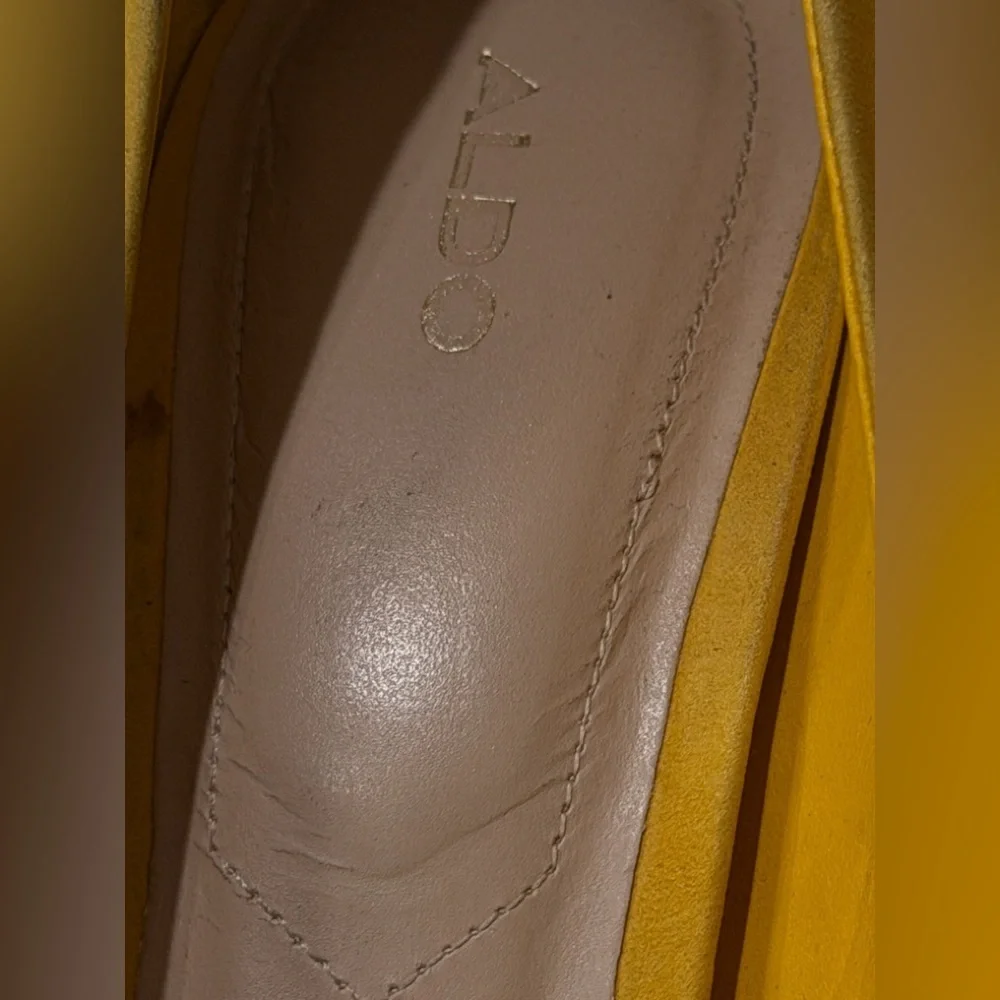 Aldo Mustard Yellow Pointed-Toe High Heels 8.5 womens heels